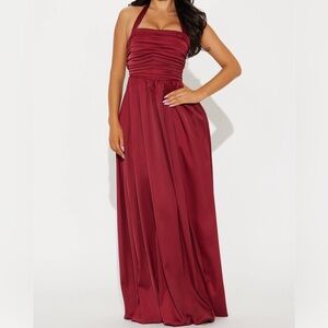Elegant Burgundy Halter Maxi Dress